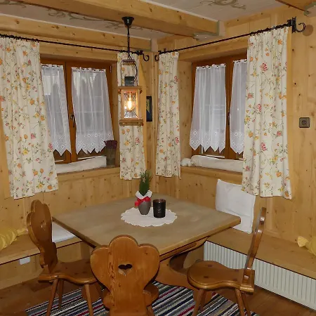 Ferienhaus Holzl Casa vacanze *